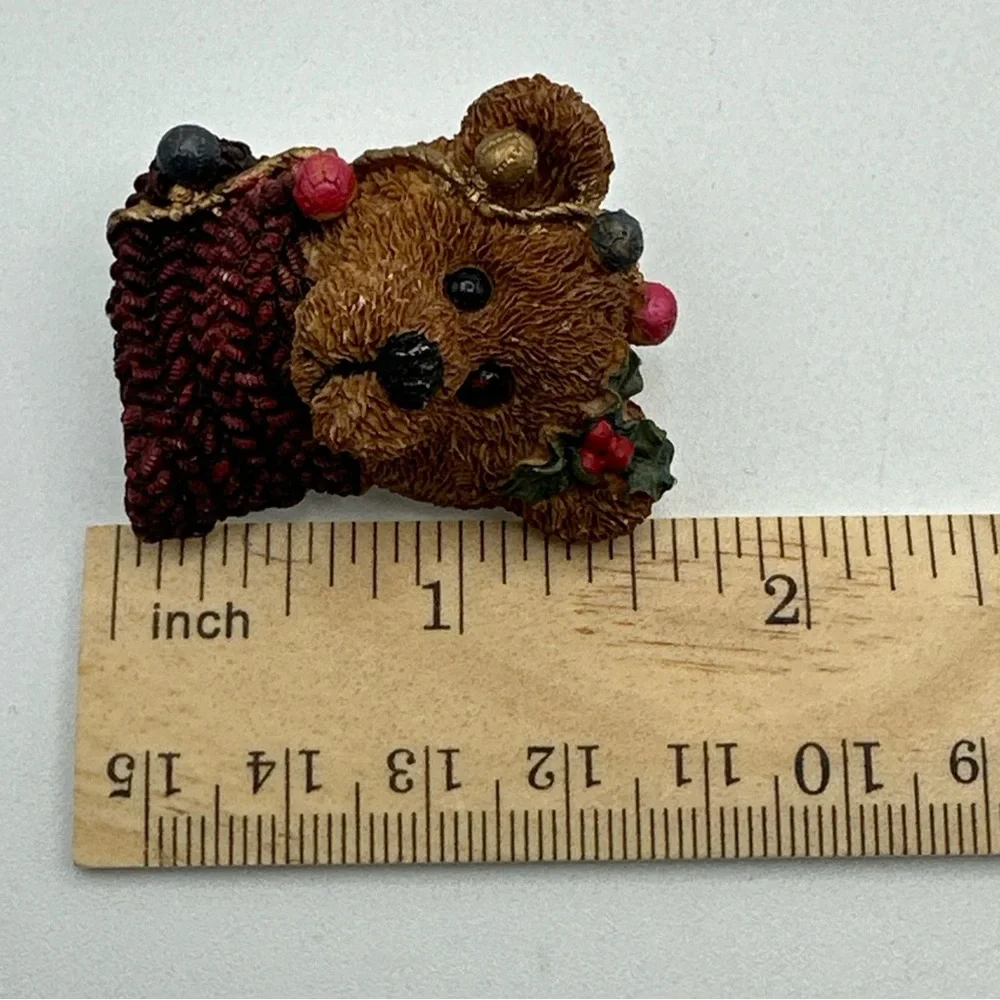 Vintage Christmas Holiday‎ Bear Brooch #650